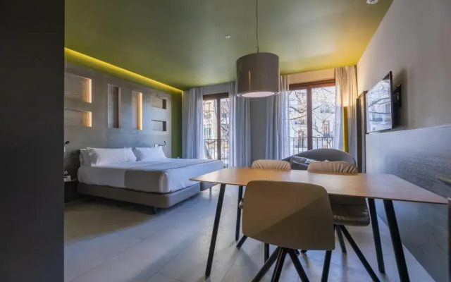 MYR Plaza Mercado & Spa