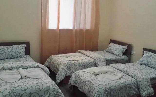 Shamb Hotel