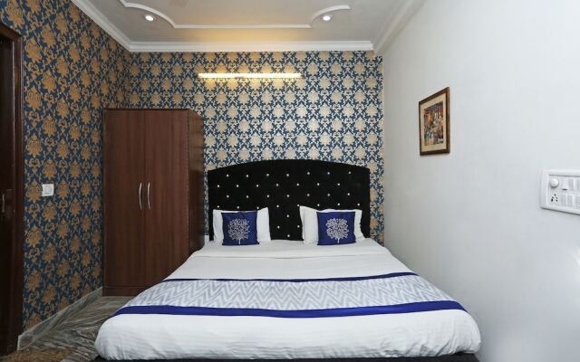 OYO 8969 Hotel Eagle Eye
