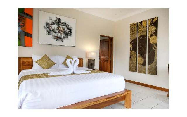 Narendra Suites