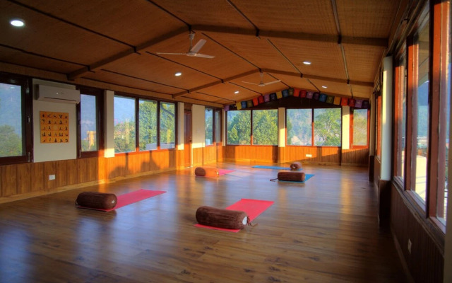 Yogved Hospitality And Resort