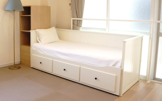 Ten Apartment Hotel