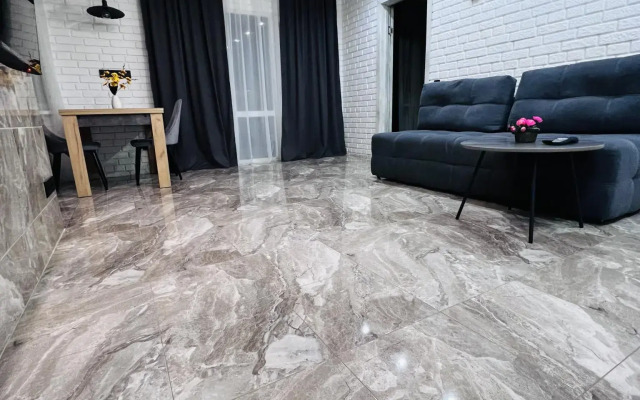 Ya doma on Kommunarov Street 5