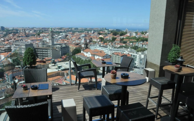 Hotel Dom Henrique Downtown