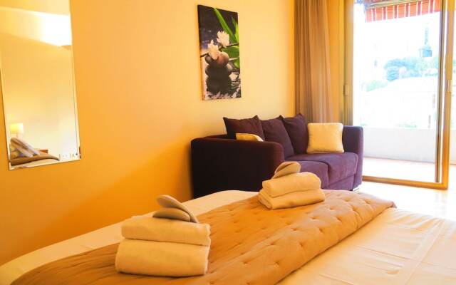 Bottero Terrasse by Nestor&Jeeves