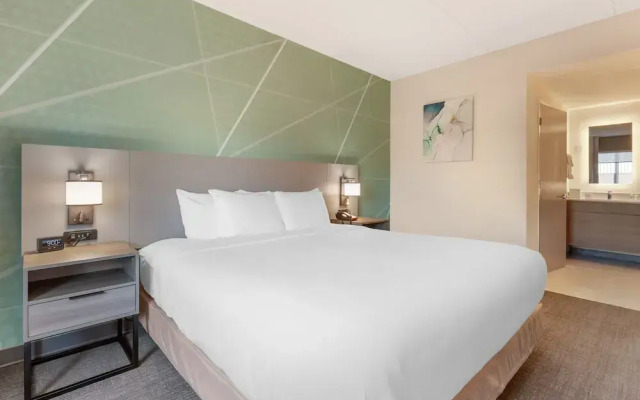 Best Western-Campus Inn