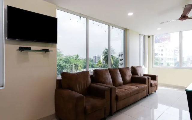Oyo 26723 Rb Residency