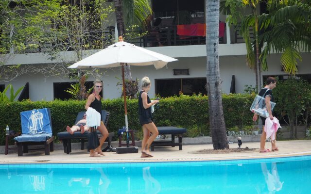 Bamboo Beach Hotel & Spa