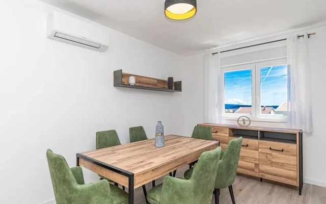 Elegant Kastel Novi Apartment With Sea View Balcony