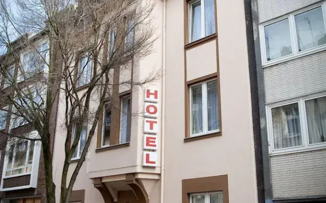 hotelImage