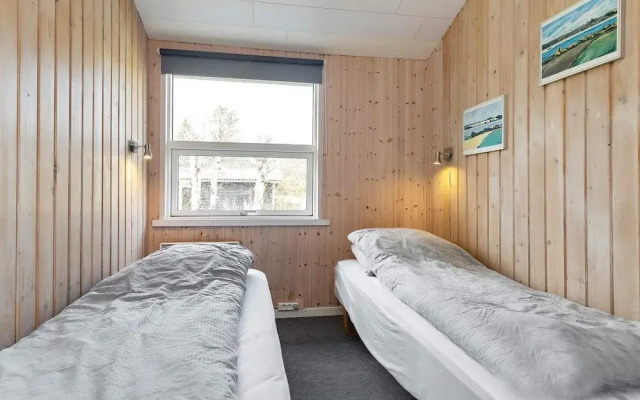 4 Star Holiday Home in Hals