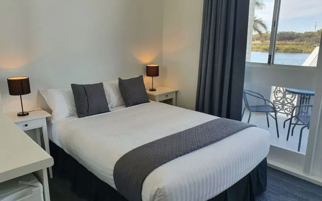 The Parade Hotel