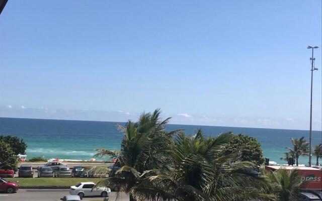 Apart suite frente ao mar