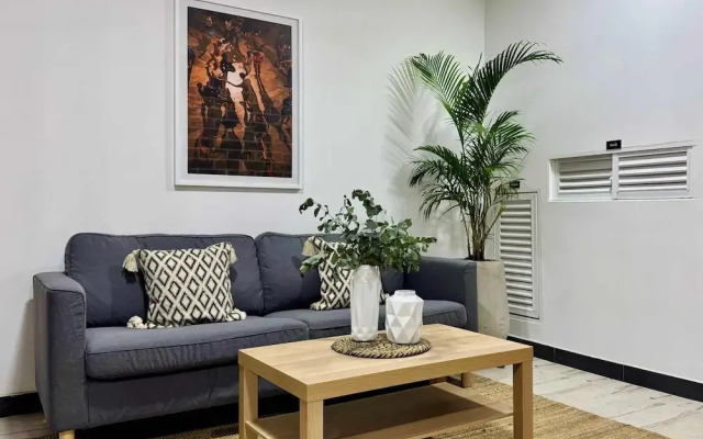 w Comfy Loft w Great Deco in Cali