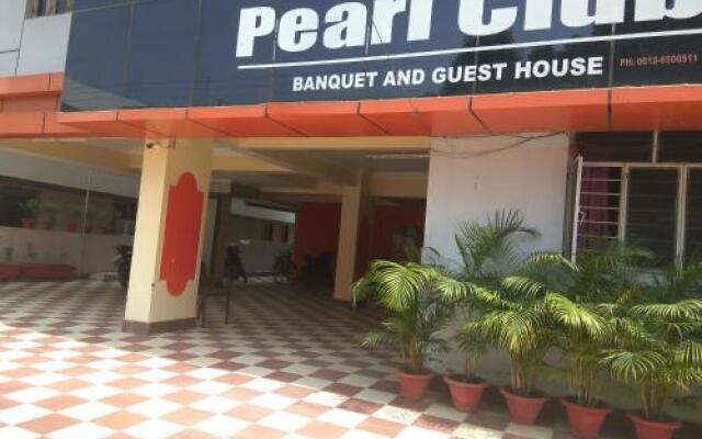 Pearl Club Guest House