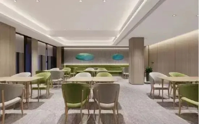 JI Hotel (Xinyangdong Railway Station)