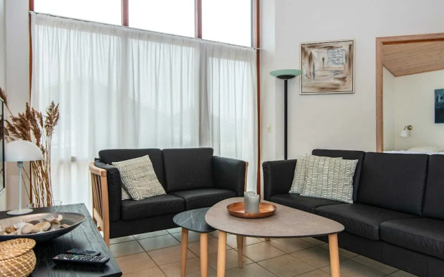 6 Person Holiday Home in Ulfborg