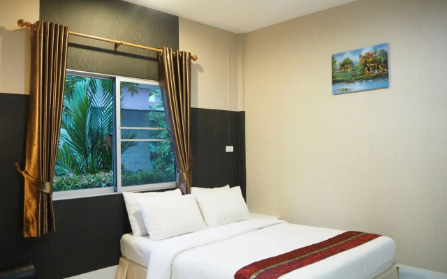 Canal Resort