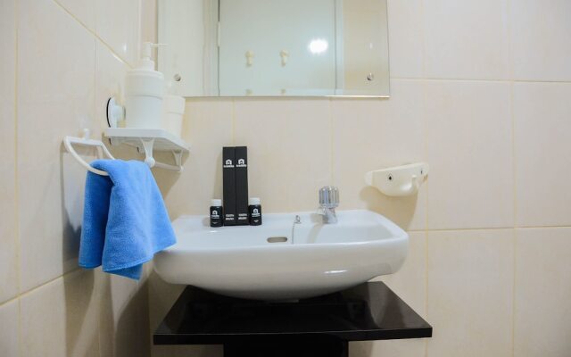Modern and Homey Studio at Springlake Summarecon Apartment