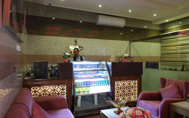 Medina Diamond Suites by OYO