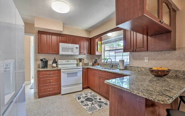 'poseidon's Place' ~ 1 Mi to Bucs Stadium!