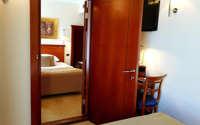 Best Western Premier Hotel Astoria