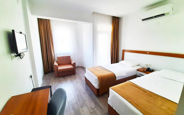 Karden Otel
