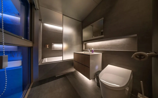Eminence by The Hakuba Collection