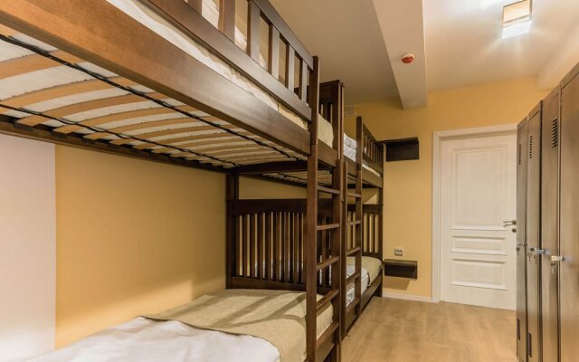 Gar'is Hostel Lviv
