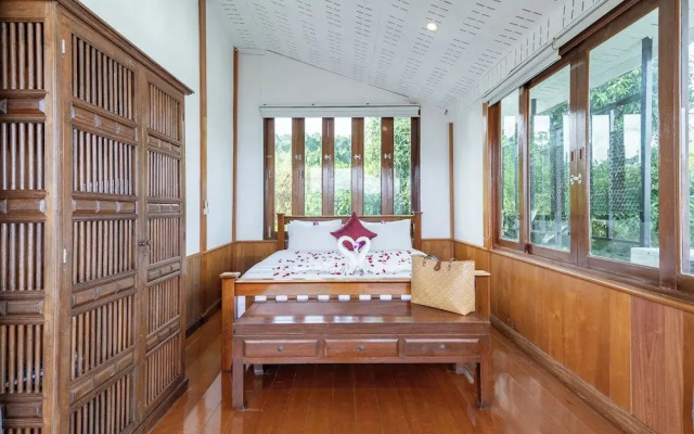 Luxurious 5-bedroom Pool Villa in Heart of Patong, Phuket