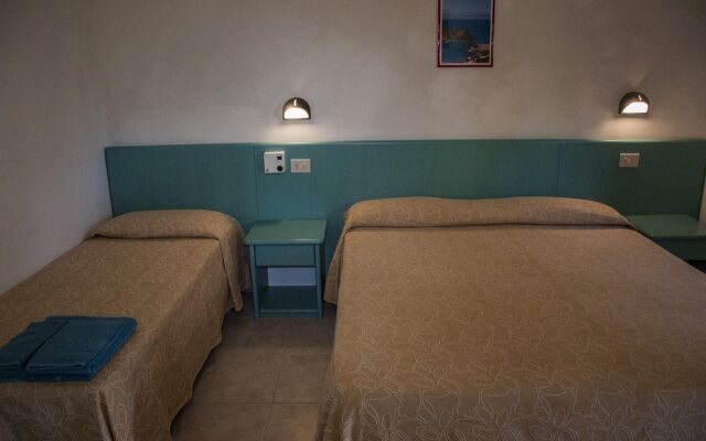 Villaggio Torre Ruffa Robinson