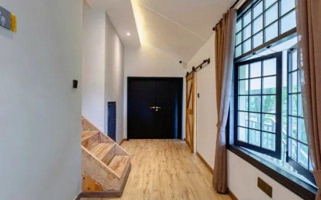 Huozhe Unhurried Yard Hostel