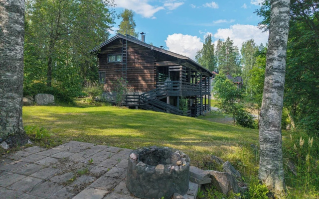 Comfy Cabin in Tahko  with Hot Tub. Private Sauna