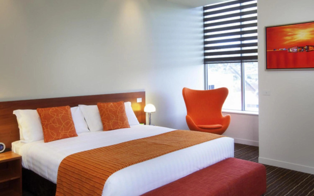 Mantra Charles Hotel Launceston – Guest Rooms – Launceston