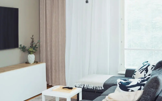 Cozy 2 Room Apartment With a Private Sauna!