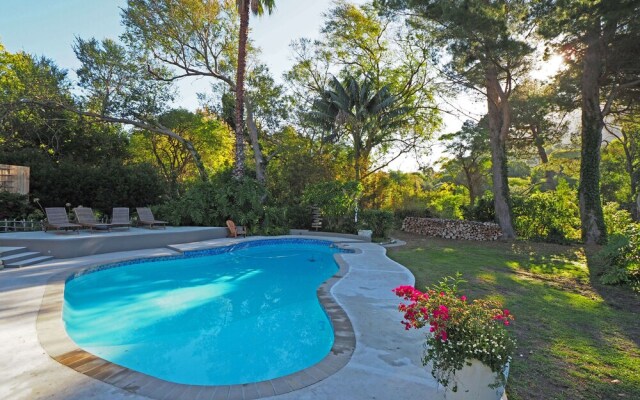 Waterland Lodge