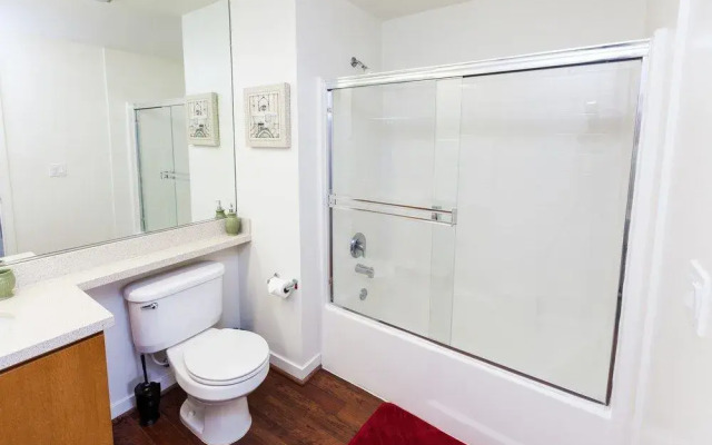 Furnished Suites in Downtown Santa Monica