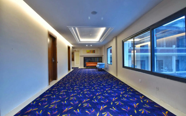 Hotel Orchid Resort