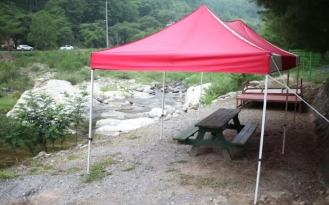 Youngwol Sky Pension Camping