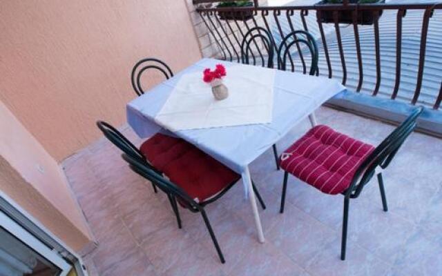Apartmani Sutic & Restaurant San