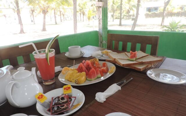 Palm Beach Nilaveli Hotel