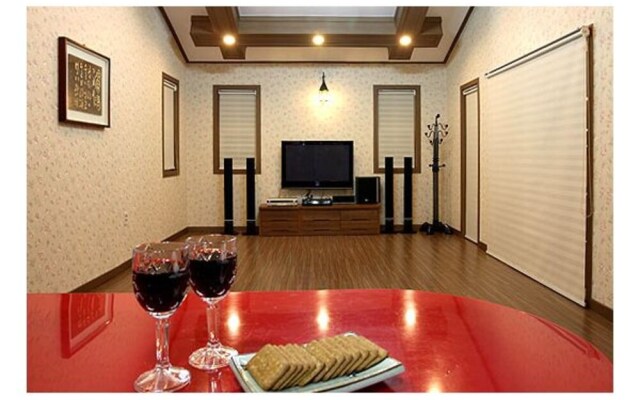 Jeongseon Galiwansan Story Pension