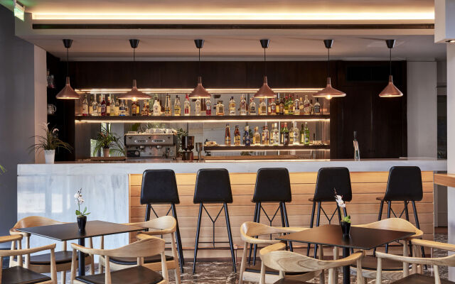 Candia Hotel