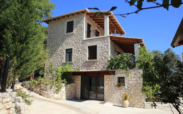 Apanema Lefkada