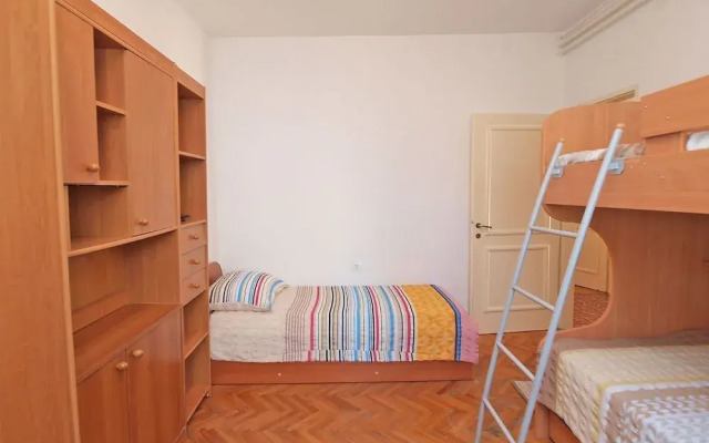 Apartment 1341