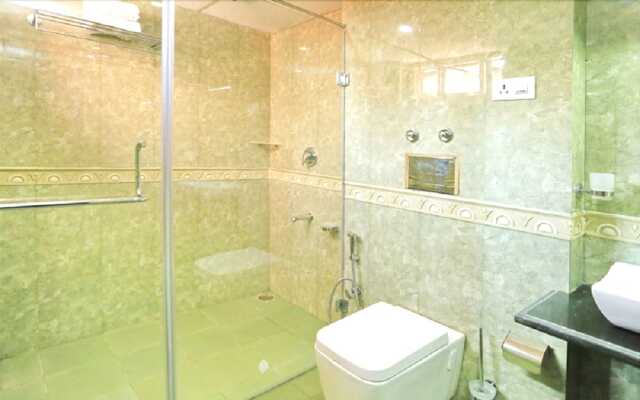 Crown Plaza Residency