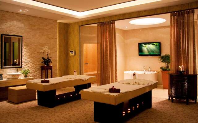 DoubleTree by Hilton Wuxi