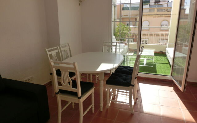 Total Valencia Attics III