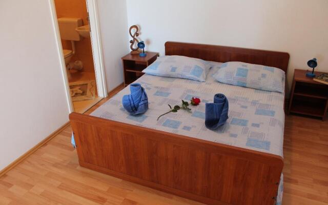 Apartments Lozica