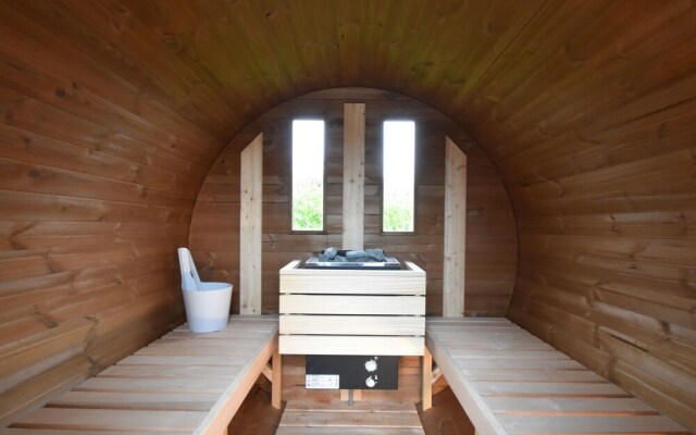 Modern Villa with Jacuzzi and Sauna in Harderwijk Flevoland